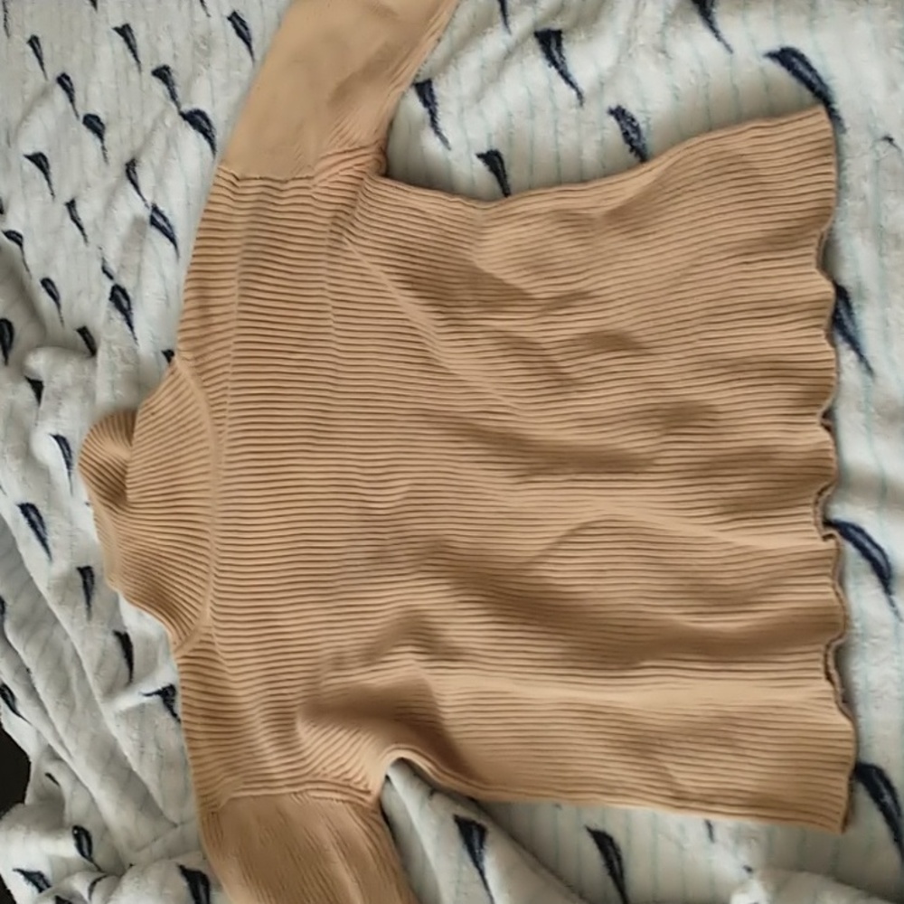 Tan Erik Stewart small turtle neck